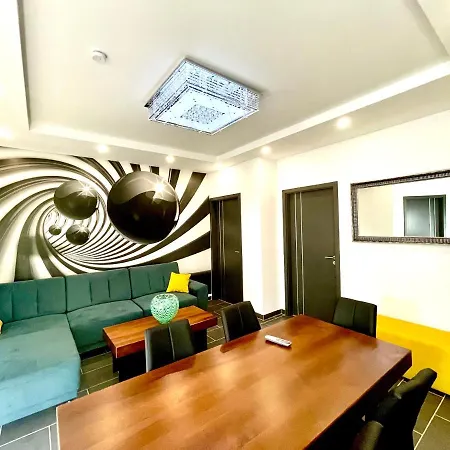 Peter & Roza Modern Apartmanhaz **** Apartmán *