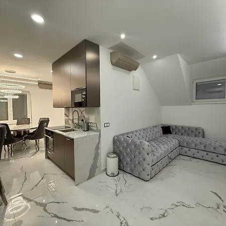 Peter&roza Modern **** *
